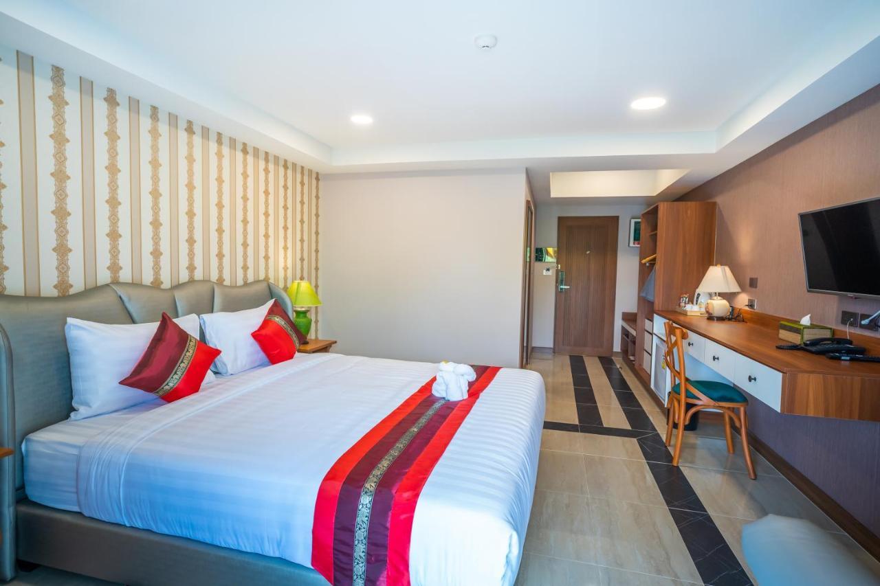 Khách sạn Siri Nakornpink Sha 4*